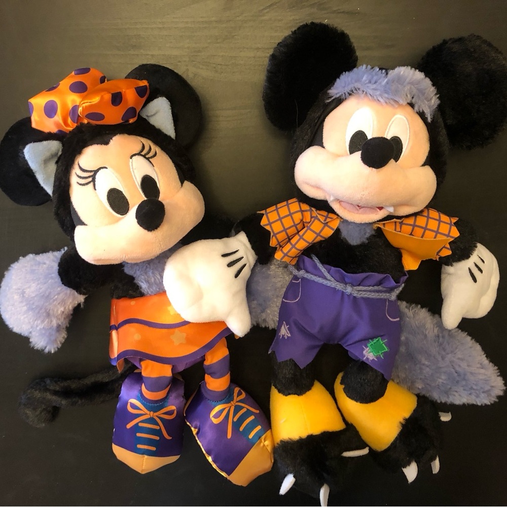 Disney Mickey and Minnie werewolves